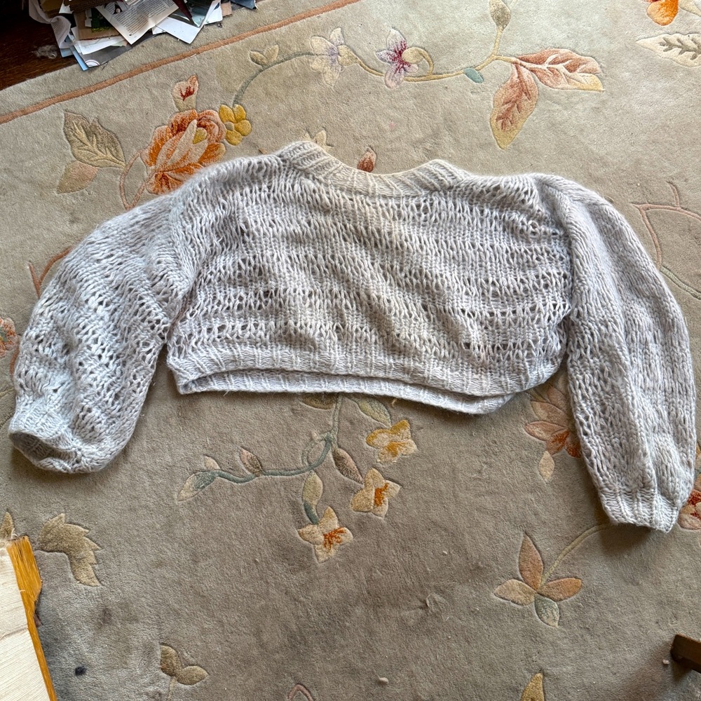 Frisson knits silver oversized cropped sweater